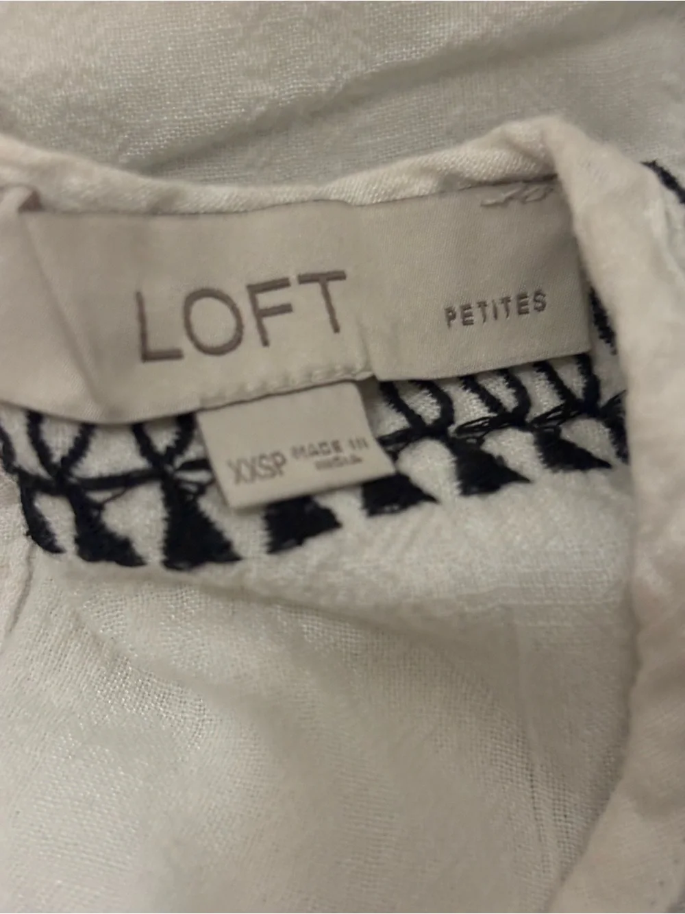 LOFT White Embroidered Cottagecore Coastal Bohemian Modern Minimalist Top XXSP